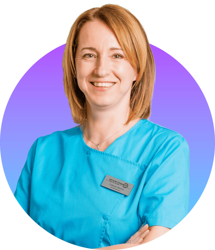 Csaszar-Monika-dentalhigienikus-gyor-